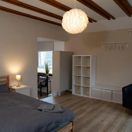 Luett Huus - Altstadtnahe, Komfortable In Apartment